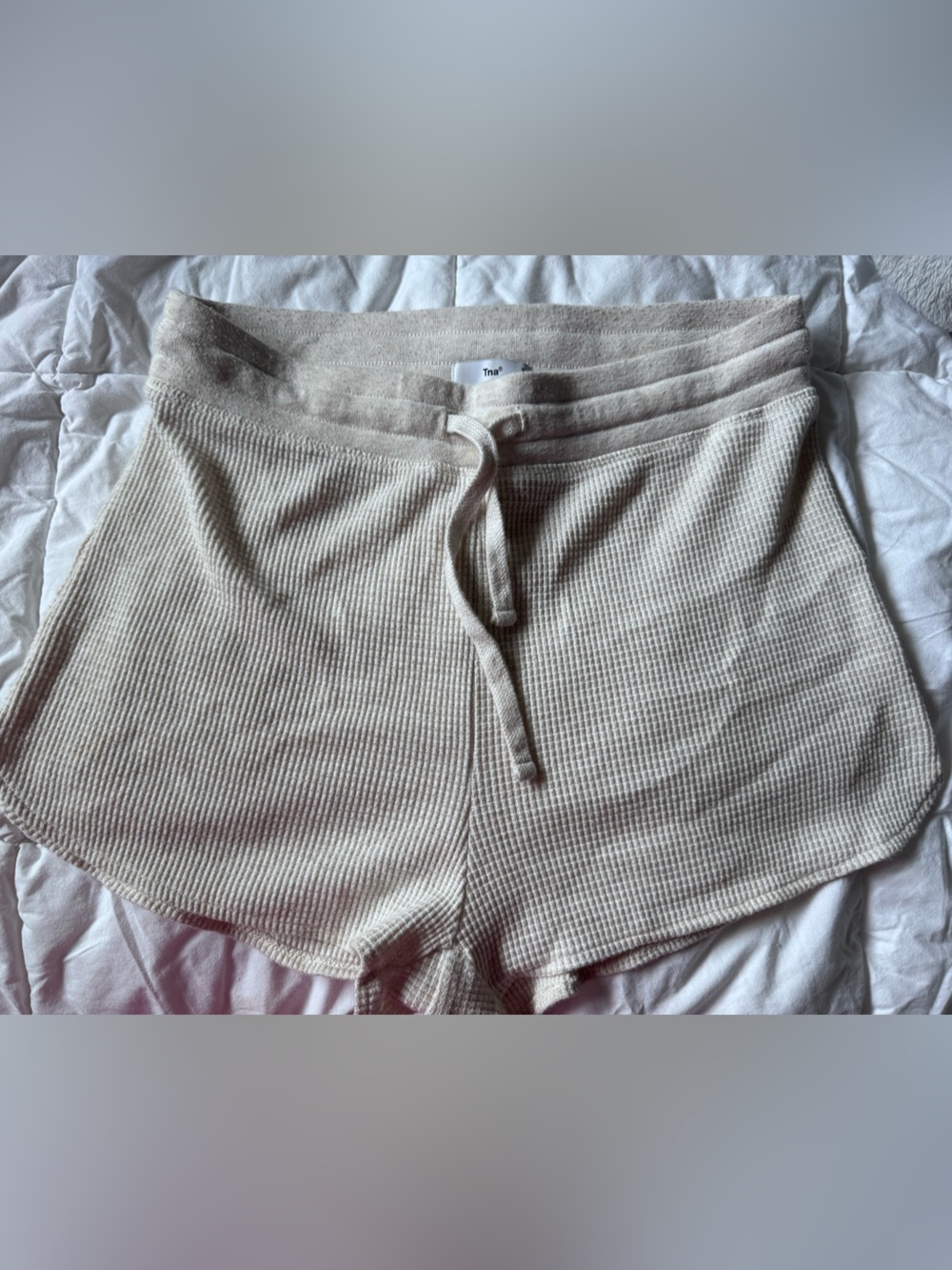Aritzia TNA Melrose Waffle Short | Heather Oat Beige | Size Small